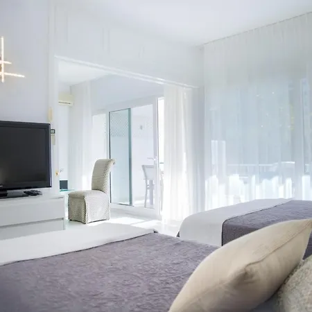 In 200m To The ! Apartment