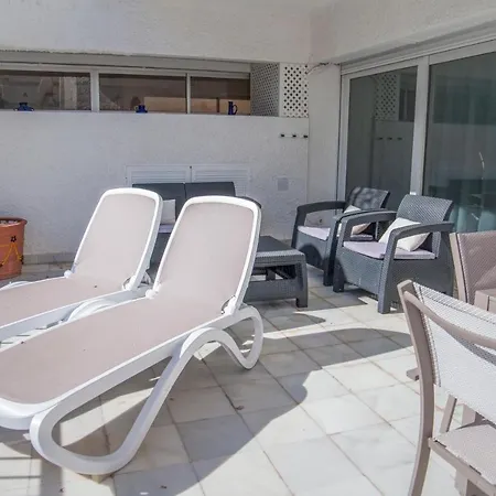 Apartment In 200m To The !